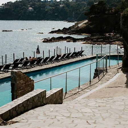 Residence Hoteliere Le Provencal A Giens - Bord De Mer Hyères Exterior foto